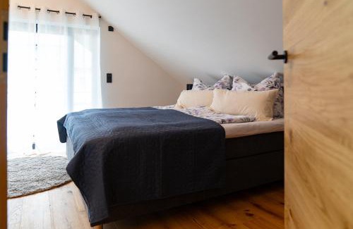 Ernst Apartment | Experience Ferienwohnungen Heimatliebe: 9.6/10 Guest Rated!