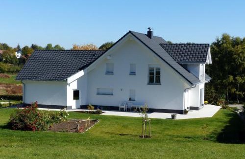 Hoechenschwand Apartment | Family-Friendly Getaway at Ferienwohnungen Kaiser - Rated 9.1
