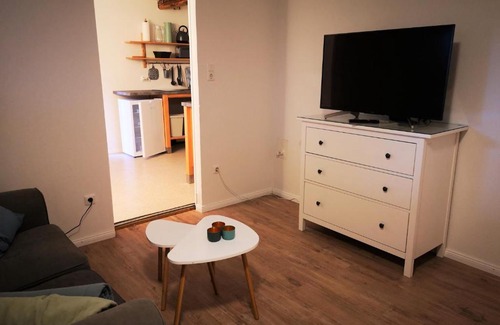 Epenwohrden Apartment | Welcoming Ferienwohnungen lütt & groot for Family Getaways