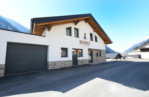 Kappl Apartment | Pet-Friendly Ferienwohnungen Marmot - Guest Rated 9.7/10