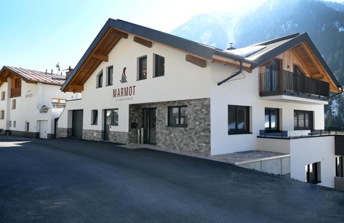 Kappl Apartment | Pet-Friendly Ferienwohnungen Marmot - Guest Rated 9.7/10