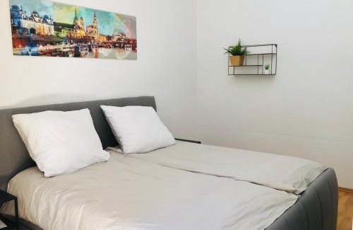 Wilsdruffer Vorstadt/Seevorstadt-West Apartment | Family-Friendly Terraced Apartments at Hilger Rentals