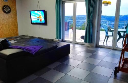Bergneustadt Apartment | Unforgettable Ferienwohnungen mit Weitblick & Ocean Views