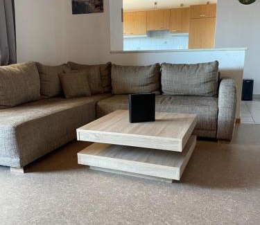 Maibrunn Apartment | Outstanding Ferienwohnungen Paukner: Oceanfront Retreat