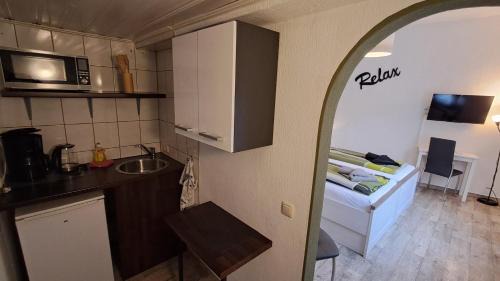 Herbsleben Apartment | Pet-Friendly Ferienwohnungen Near the Historic Schloßruine