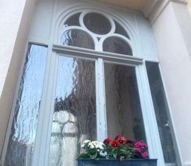 Weissenfels House | Pet-Friendly Ferienzimmer Healing with Kitchen Access