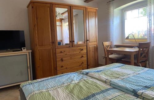 Wilhelmsdorf House | Eco-Friendly Ferienzimmer Oelhaf with Self Check-In & More