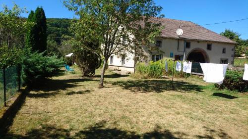 Saint-Bresson House | Pet-Friendly Getaway at Ferme De La Grange Du Bas
