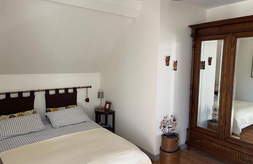 Ocquerre Bed & Breakfast | Child-Friendly Retreat at FERME DE LA TROUSSE - 10/10 Rated