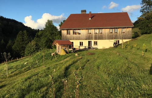 Pontarlier House | Pet-Friendly Retreat at Ferme des Moines - Rated 9.1/10