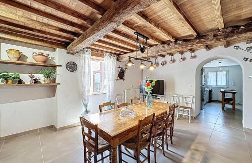 Bars House | Discover Ferme Gascone: Oceanfront Retreat Near Marciac