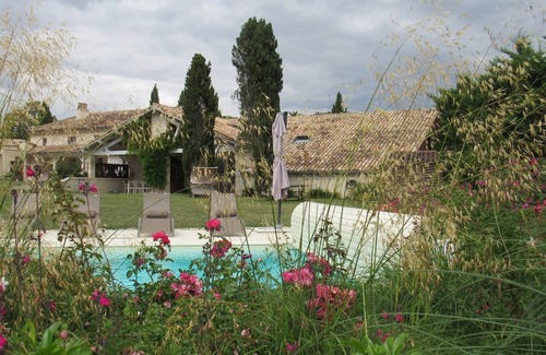 Lougratte House | Experience Coastal Bliss at Ferme Hermance Hotel