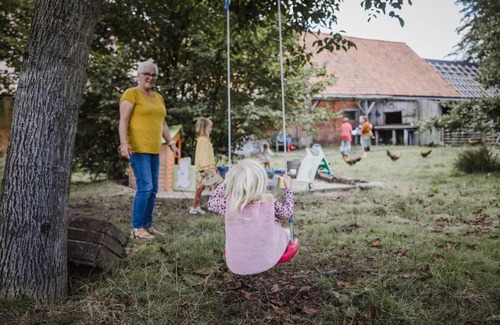 Halle Other | Family-Friendly Retreat at Ferme NeElke Pipowagens