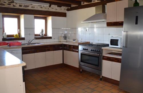 Monce-en-Belin House | Family-Friendly Retreat Near 24H du Mans with Pets Welcome