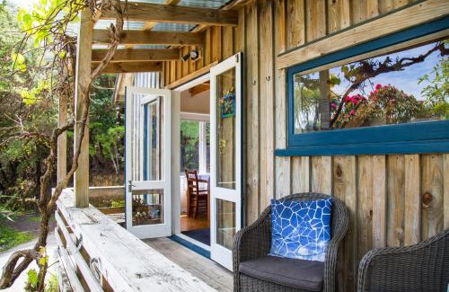 Coromandel Apartment | Exceptional Fern Lodge Coromandel with Ocean Views