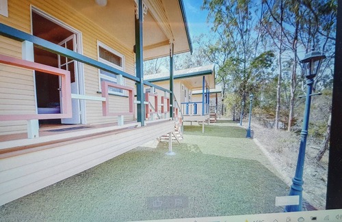 Horse Creek Cabin | Fern's Miners Rest Cabin 3, Qb plus Sb, A/C pet friendly