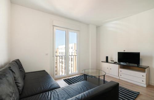Gaztambide Apartment | Family-Friendly Stay at dobohomes - Fernandez de los Rios