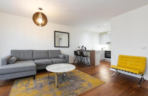 Dundrum Apartment | Fernbank: 4-Star Family Retreat with Top Guest Ratings