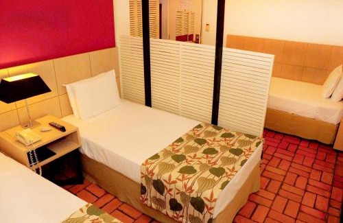 Pitangueiras Hotel | Relax at Ferraretto Guarujá Hotel & Spa with Ocean Views