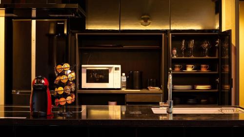 Nakasatsunai House | Ferri Endolph - Family-Friendly Stay with Relaxing Hot Tub
