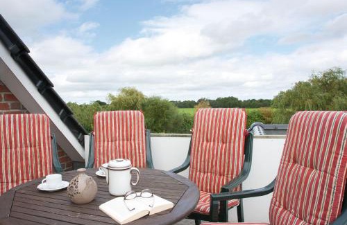 Offenbuttel Apartment | Pet-Friendly Retreat at Fewo 2 "Landhaus am Grashof"