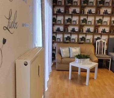 Gotha Apartment | Family-Friendly Fewo 4: Pet Welcome in Comfort