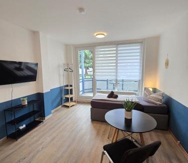Halberstadt Apartment | FeWo 5 Personen, Nähe Bahnhof, WLAN,Balkon