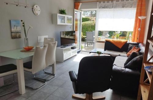 Dahme Apartment | Family-Friendly Fewo 7: Terrace, Garden & Ocean Views