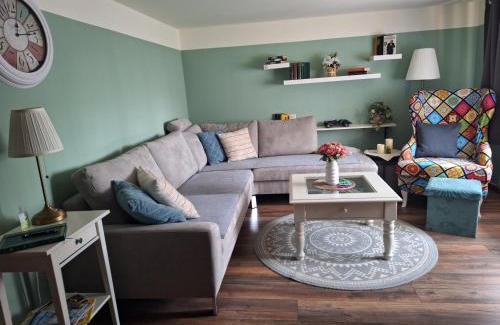 Druebeck Apartment | Top-Rated FeWo Am alten Holzplatz: Pet-Friendly Getaway