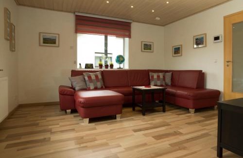 Sankt Ingbert Apartment | Exceptional Family Stay at Fewo am Hochscheid - 10/10 Rating