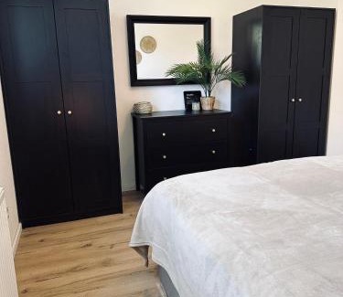 Nordhorn Apartment | Relaxing FeWo Am Ring with Terrace - Pet & Child Friendly