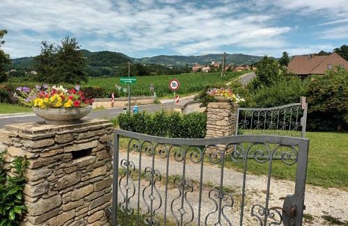 Stubenberg Apartment | Kid-Friendly Retreat at FEWO an der Brücke - Rated 8.6/10