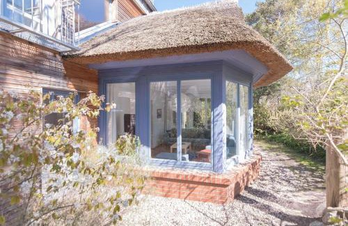 Dierhagen Strand Apartment | Relaxing FeWo AN DER DÜNE: Top-Rated & Family-Friendly Stay