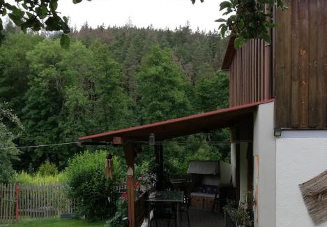 Paulinzella Apartment | Explore Fewo an der Klosterruine Paulinzella with Free Parking
