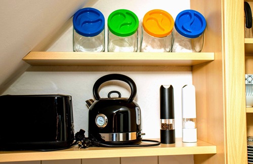 Menslage Apartment | Explore Fewo Artland: Pet-Friendly Stay with Spa & Breakfast