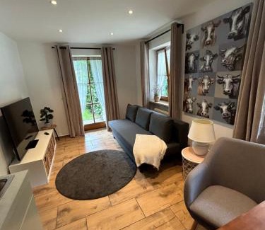 Oberschonau Apartment | Explore Fewo Auszeit am Königssee: Family & Pet Friendly!
