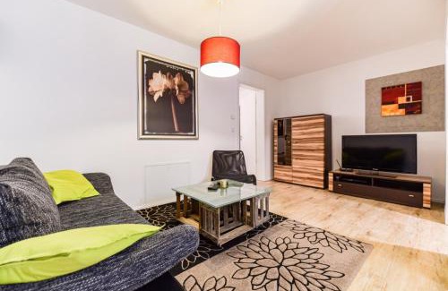 Auerbach Apartment | Discover FeWo Brückweg: Highly Rated, Pet Friendly Retreat