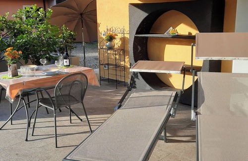 Cannobio Apartment | FEWO Cannobio with terrace 100 mtr to the beach, 1 parking lot free of charge at the house