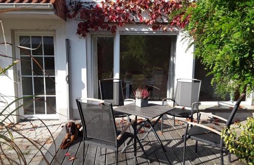 Bad Meinberg Apartment | Charming FeWo Charlotte: Guest Rated 9.4, Pet-Friendly Stay