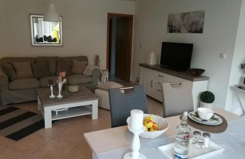 Bad Meinberg Apartment | Charming FeWo Charlotte: Guest Rated 9.4, Pet-Friendly Stay