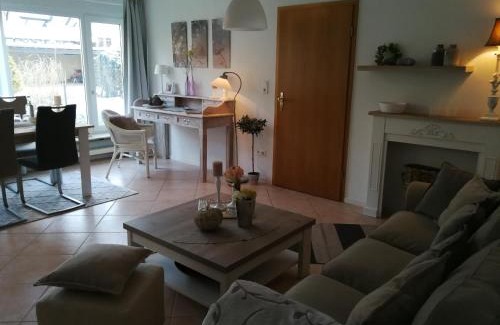 Bad Meinberg Apartment | Charming FeWo Charlotte: Guest Rated 9.4, Pet-Friendly Stay