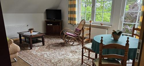 Bockswiese Apartment | Discover Fewo Esche 2: Family and Pet-Friendly Retreat