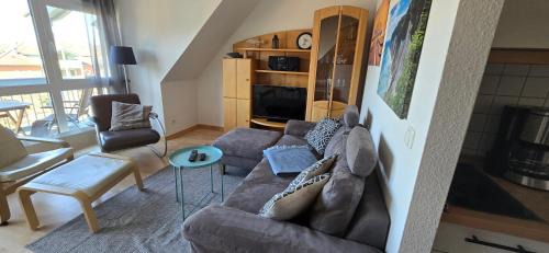 Neuensien Apartment | Idyllic Granitzblick 6 with Balcony and Lake View
