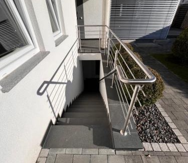 Waggershausen Apartment | Oceanfront FeWo Haus am Bodensee - Guest Rated 9.4/10
