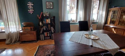 Rhein-Erft-Kreis District Apartment | Family-Friendly Stay at Fewo Haus Cäcilia, Pet Welcoming