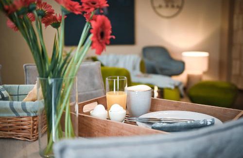 Bleiwasche Apartment | Elegant FeWo Herbst in Villa Waldrand - Pet Friendly Stay
