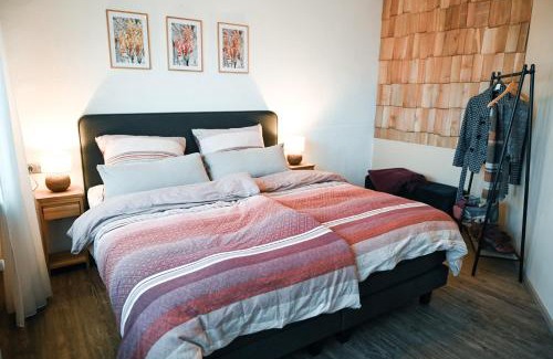 Bleiwasche Apartment | Elegant FeWo Herbst in Villa Waldrand - Pet Friendly Stay