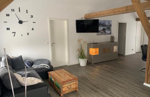 Dahlwitz Apartment | Family-Friendly FEWO Hoppegarten with a 9.5/10 Rating