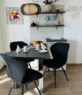 Neunburg vorm Wald Apartment | Discover FeWo - Im SCHWARZACHTAL: Wheelchair Accessible Retreat