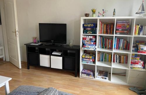 Itzehoe Apartment | Pet-Friendly Oceanfront Retreat at Fewo Itzehoe